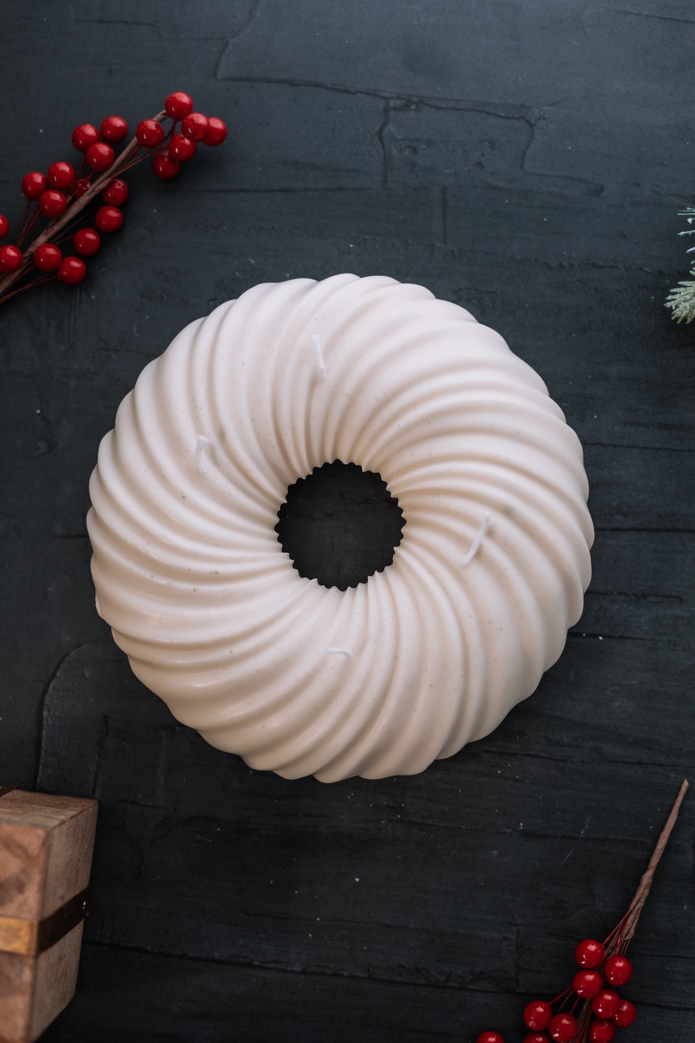 Wreath Candle - Large